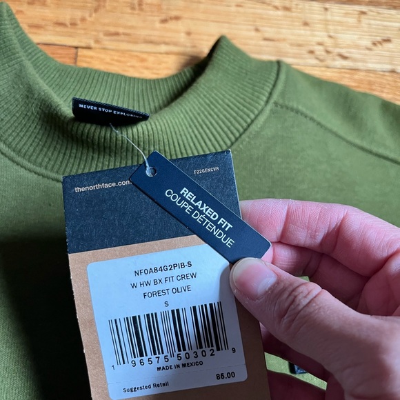 The North Face, Cropped Sweatshirt, Forest Olive Green, women’s US Small - Picture 4 of 7